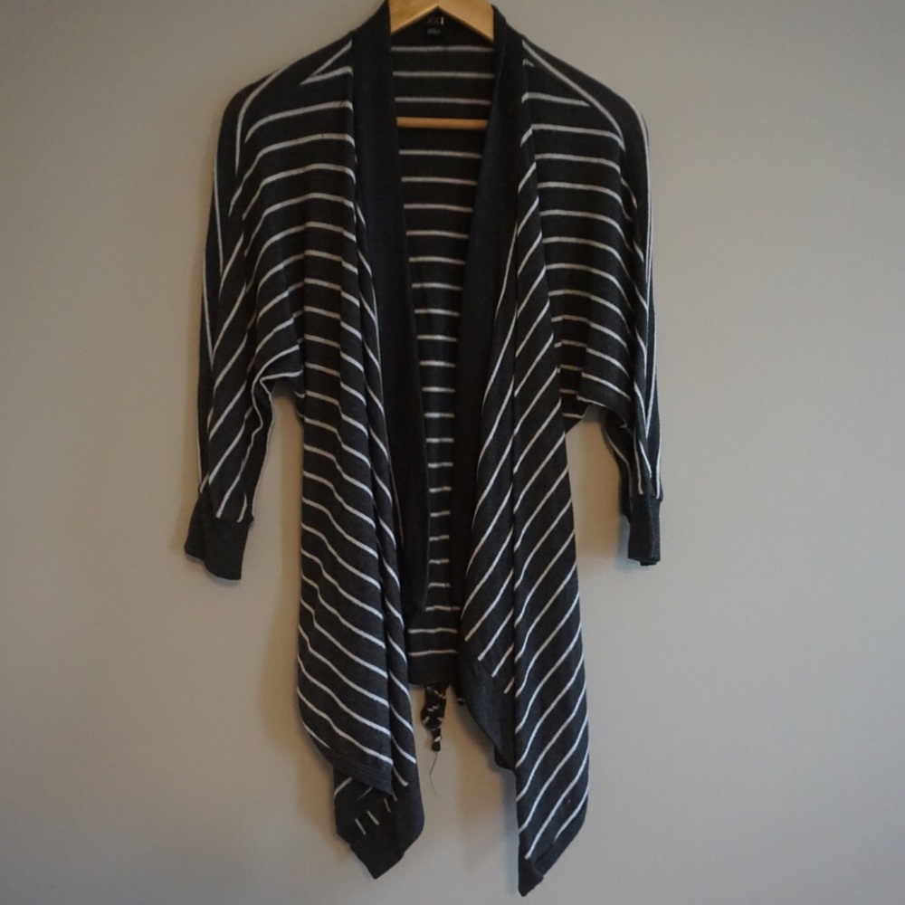 XXI Cardigan